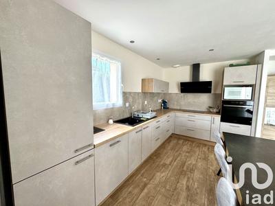 Maison - 92 m² - 5 pièces