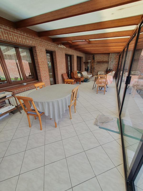 Maison - 259 m² - 6 pièces