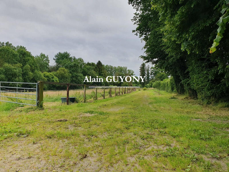 Maison - 714 m² - 21 pièces