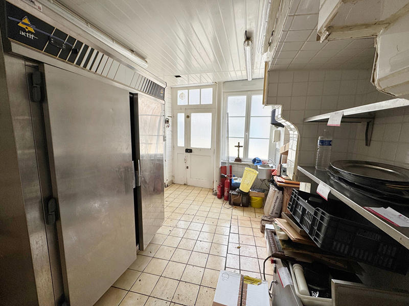 Immeuble - 8 pièces