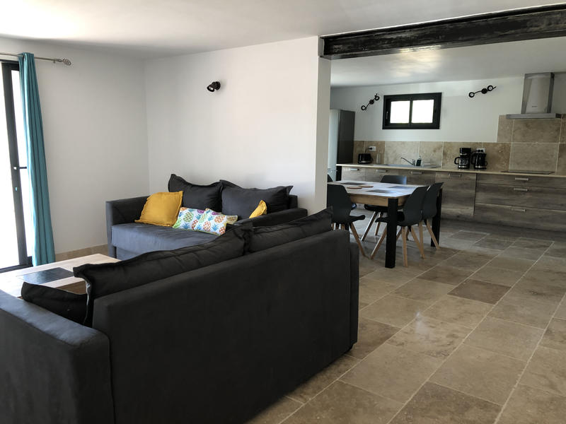 Mas - 700 m² - 20 pièces