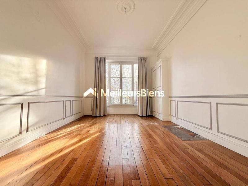 Appartement bourgeois - 96 m² - 4 pièces