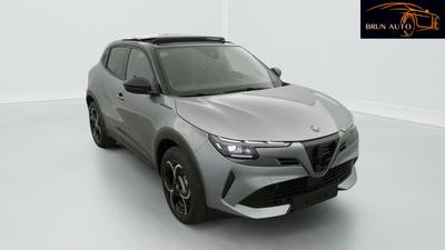 Alfa Romeo Junior 1.2 Ibrida 145 ch eDCT6 Speciale