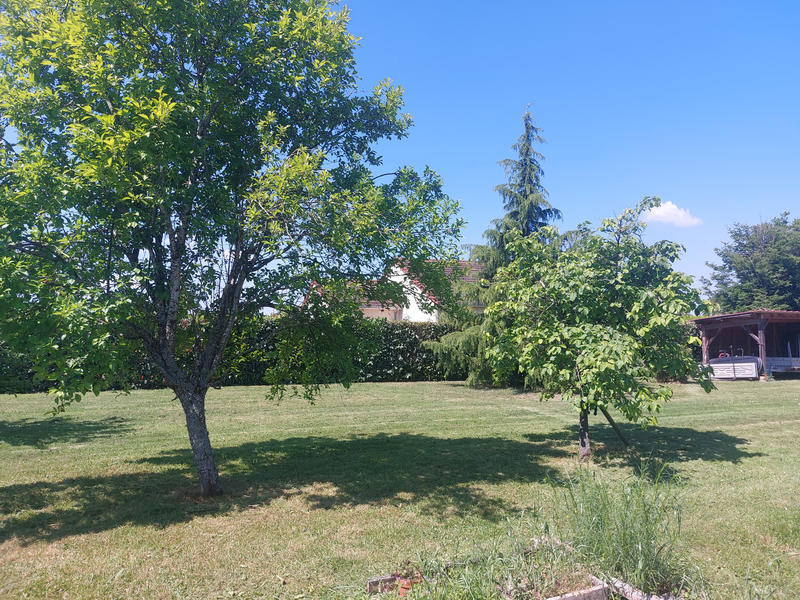 Maison - 240 m² - 7 pièces