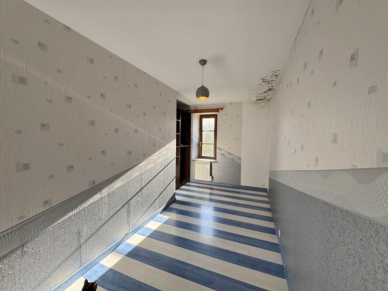 Maison - 180 m² - 6 pièces