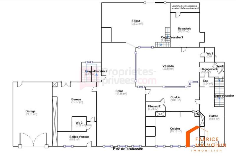 Maison - 402 m² - 16 pièces