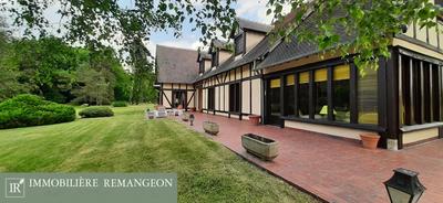 Demeure - 399 m² - 8 pièces