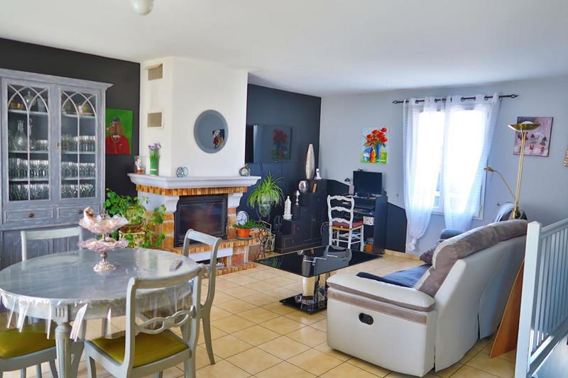 Maison - 94 m² - 4 pièces