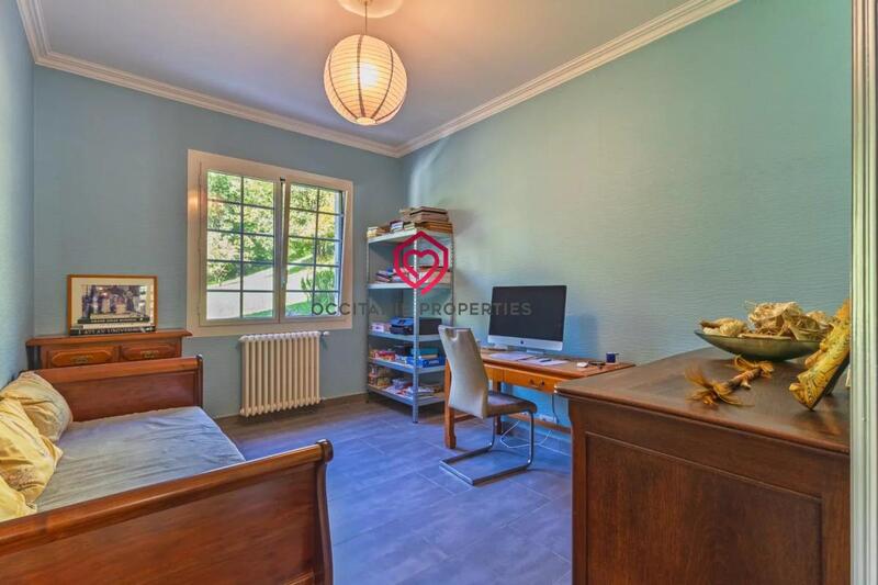 Villa - 203 m² - 7 pièces