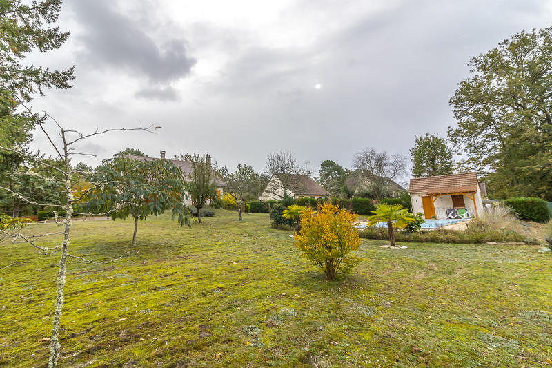 Maison - 137 m² - 6 pièces