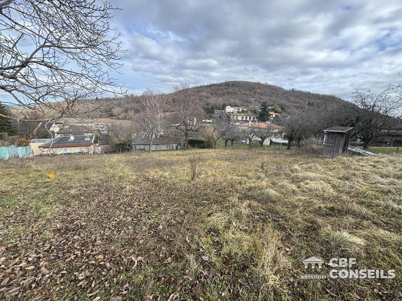 Terrain - 768 m²