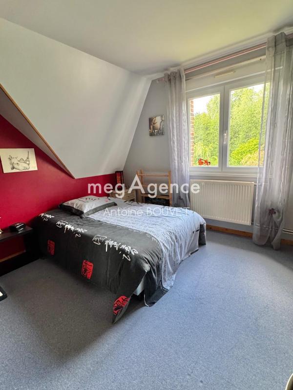 Maison - 180 m² - 8 pièces