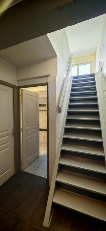 Loft - 70 m² - 3 pièces