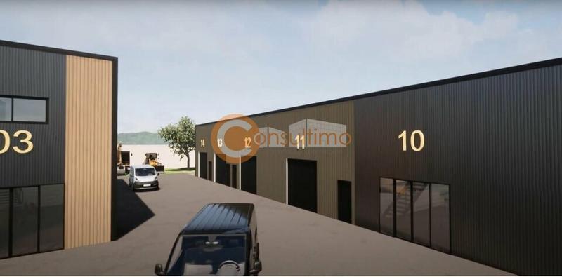 Local d'activité / Entrepôt - 57 m²