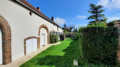 Maison ancienne - 205 m² - 10 pièces