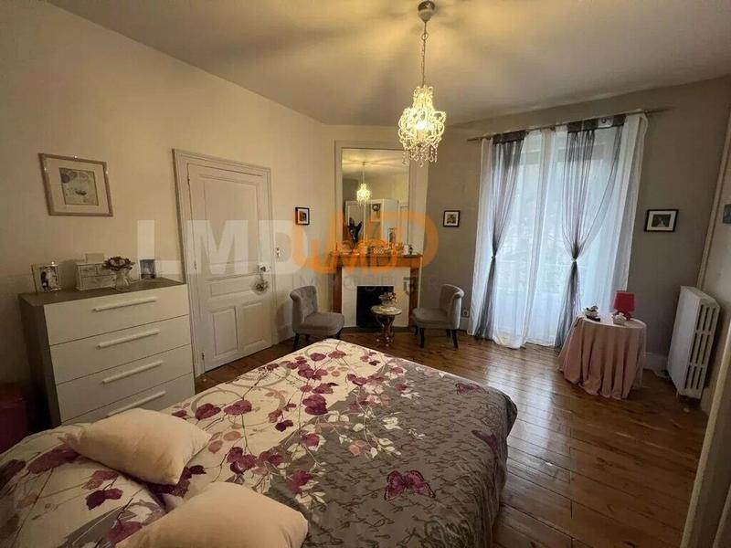 Maison - 142 m² - 6 pièces