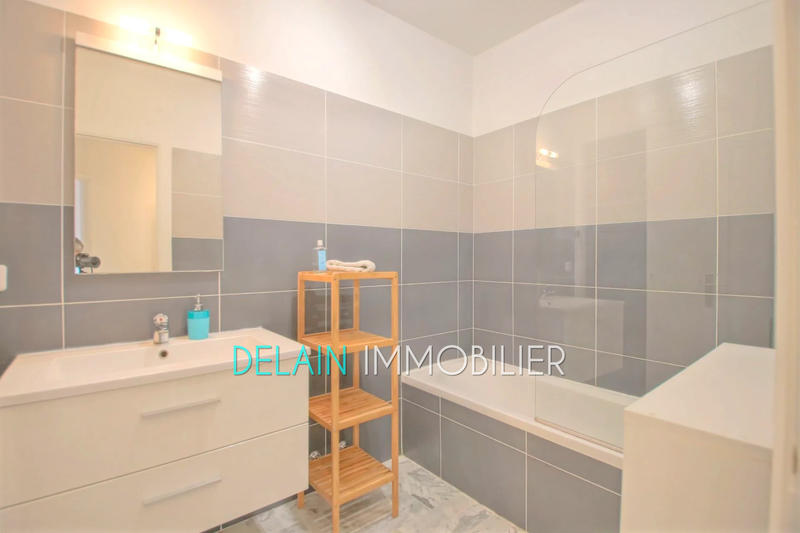 Appartement - 83 m² - 3 pièces