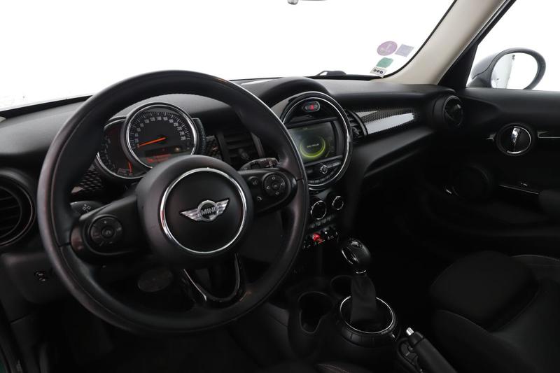 Mini Mini Cooper s Finition Red Hot Chili Bva6 5p 192 ch