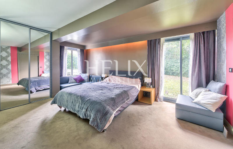 Maison - 190 m² - 8 pièces