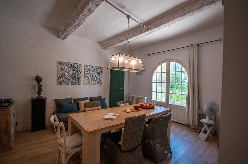 Mas - 485 m² - 12 pièces