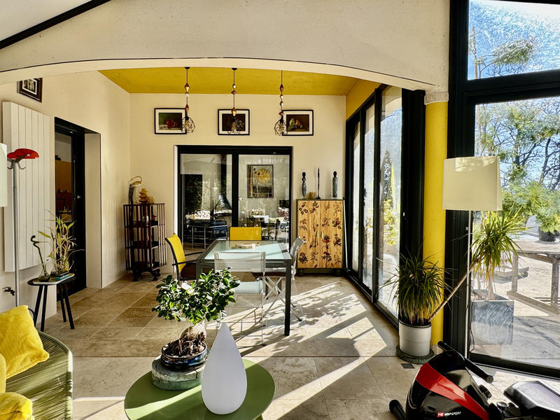 Maison - 265 m² - 7 pièces