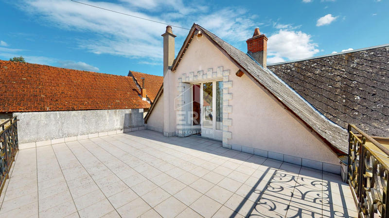 Maison - 163 m² - 5 pièces