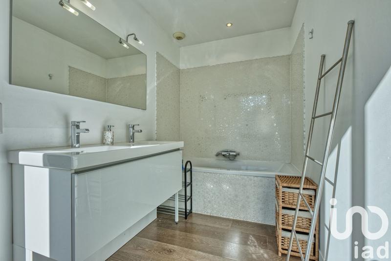 Maison de maîtres - 250 m² - 5 pièces