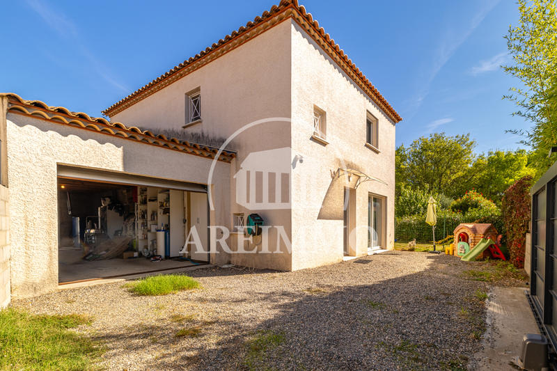 Maison - 117 m² - 6 pièces