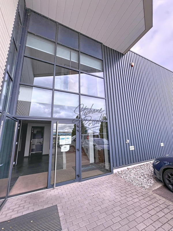 Bureau - 71 m² - 4 pièces