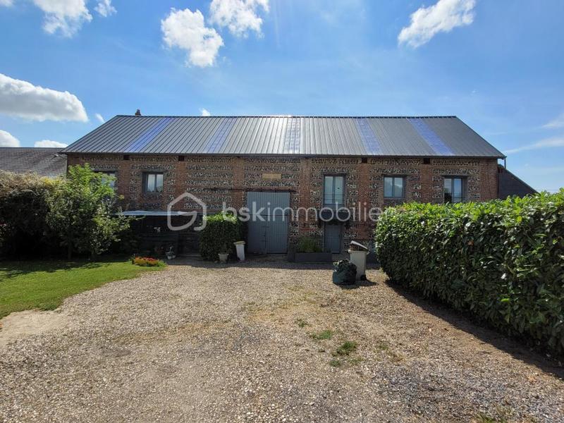 Maison - 305 m² - 13 pièces