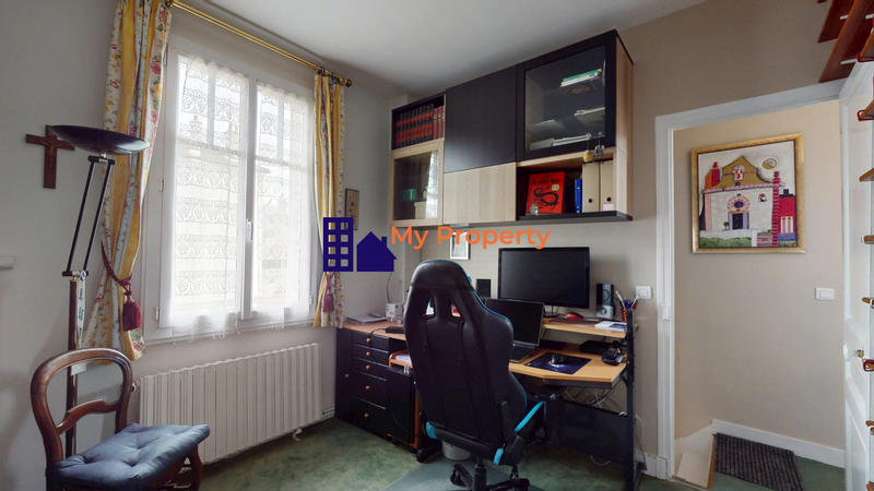 Maison - 175 m² - 7 pièces