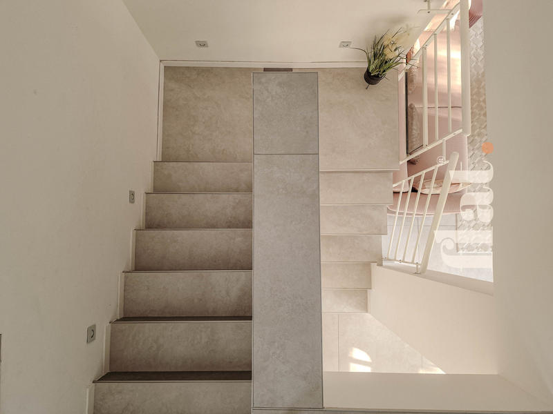 Maison - 172 m² - 8 pièces