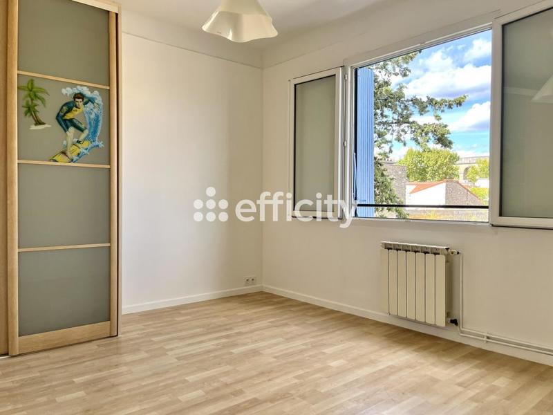 Appartement - 100 m² - 4 pièces