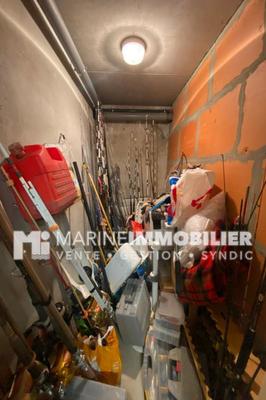 Parking / Garage - 4 m²