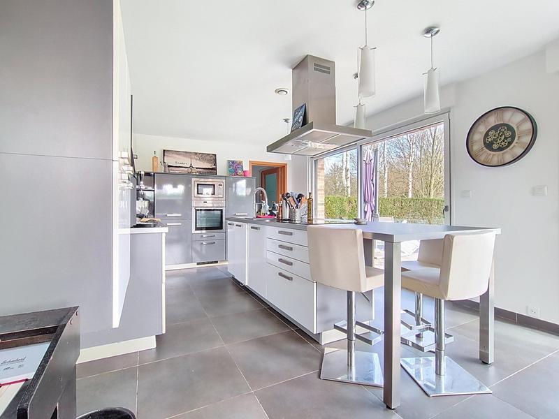 Maison - 157 m² - 6 pièces