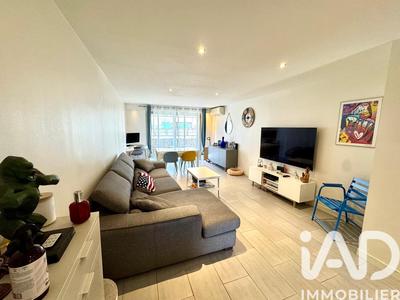 Appartement - 75 m² - 3 pièces