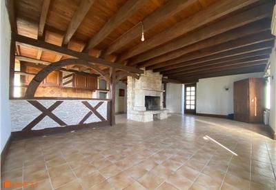 Maison - 122 m² - 4 pièces