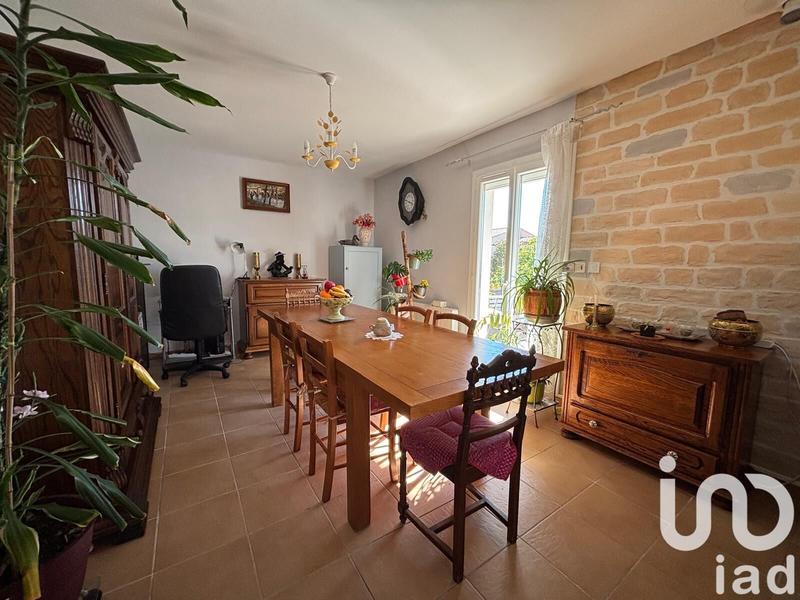 Maison - 96 m² - 4 pièces
