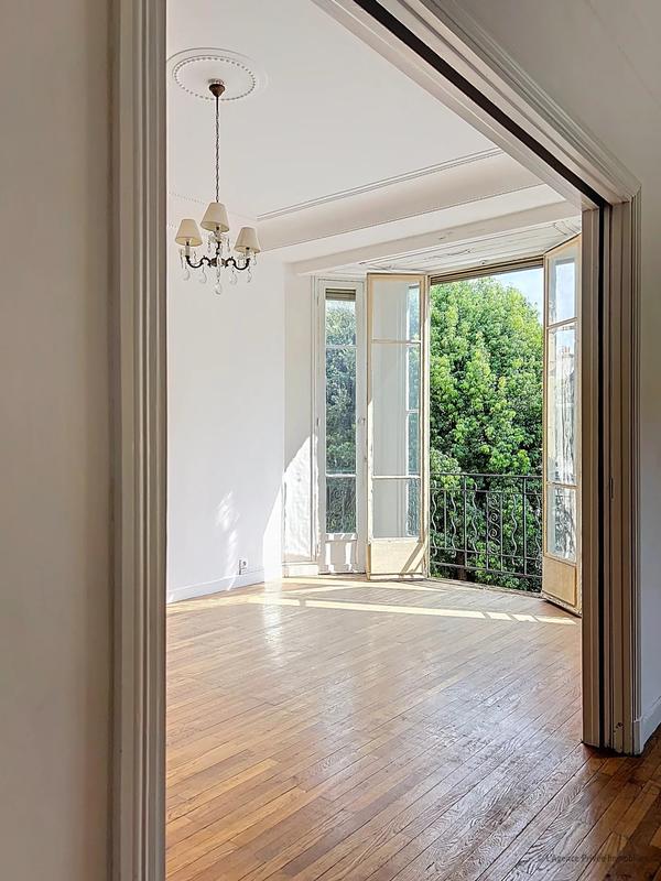 Appartement - 126 m² - 5 pièces