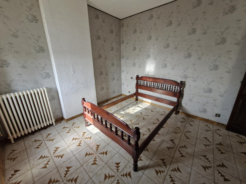 Maison - 233 m² - 5 pièces