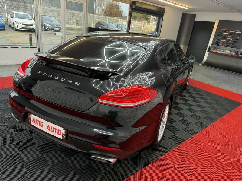 Porsche Panamera 3.0 d V6 24v s&amp;S 300 Cv. Bva8