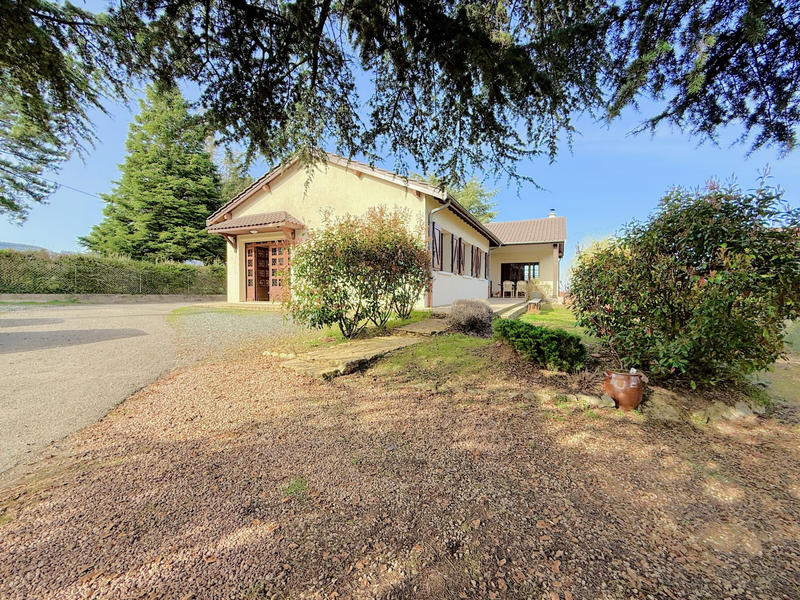 Maison - 131 m² - 4 pièces