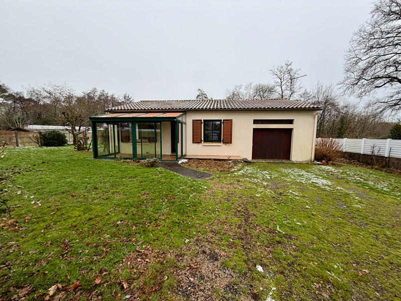 Maison - 90 m² - 4 pièces