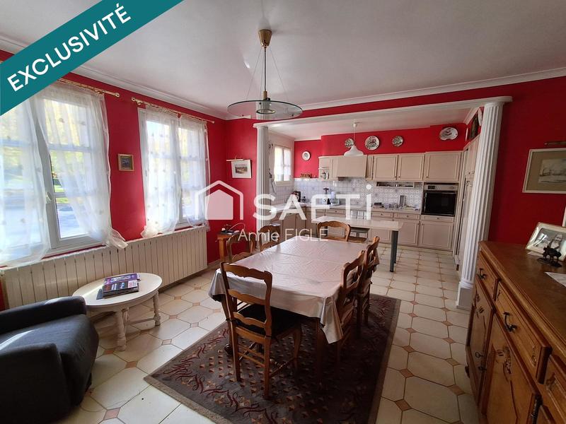 Maison - 192 m² - 8 pièces