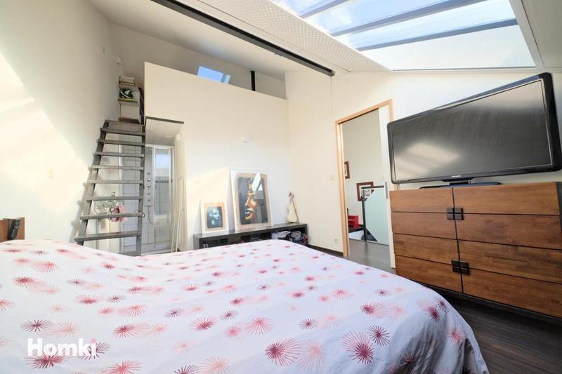 Loft - 121 m² - 4 pièces