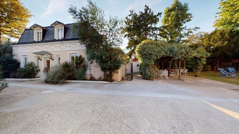 Appartement - 407 m²