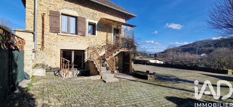Maison - 105 m² - 4 pièces