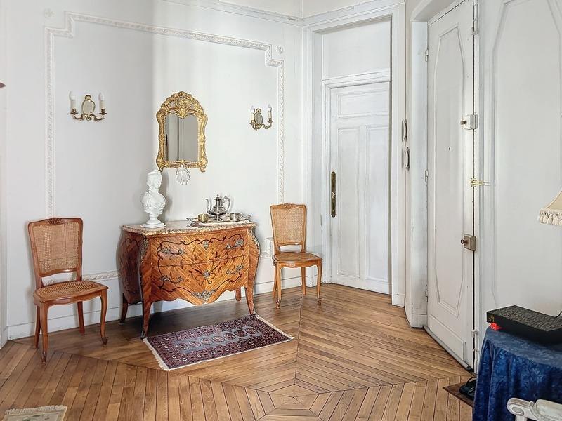 Appartement bourgeois - 173 m² - 7 pièces