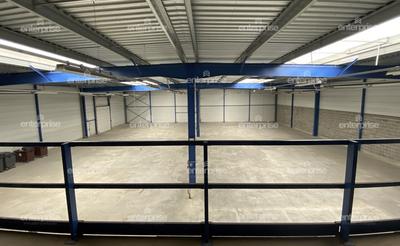 Local d'activité / Entrepôt - 1 500 m²