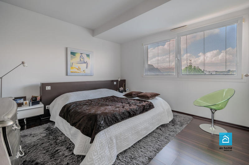 Maison contemporaine - 128 m² - 4 pièces